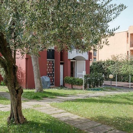 Residence Holiday Sirmione B8 ภายนอก รูปภาพ