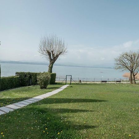 Residence Holiday Sirmione B8 ภายนอก รูปภาพ