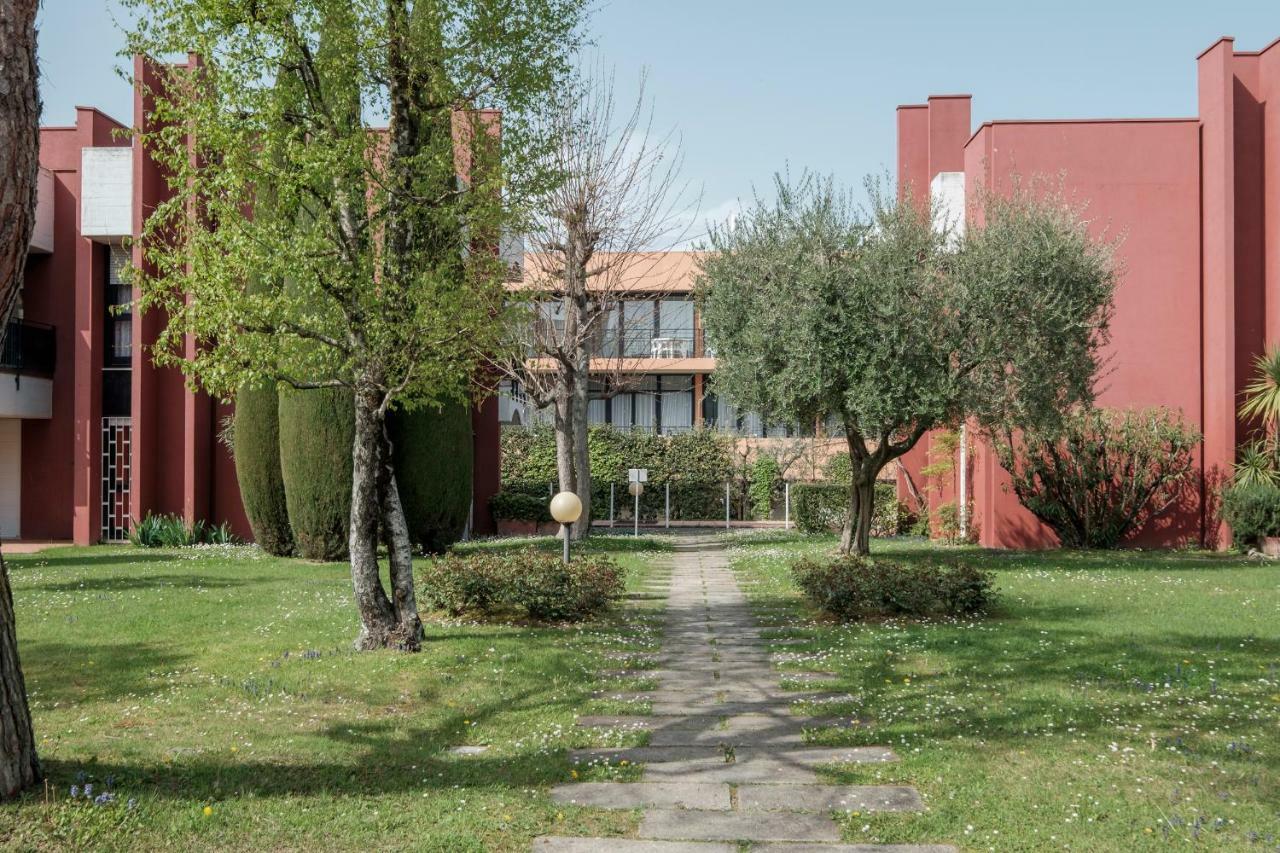 Residence Holiday Sirmione B8 ภายนอก รูปภาพ