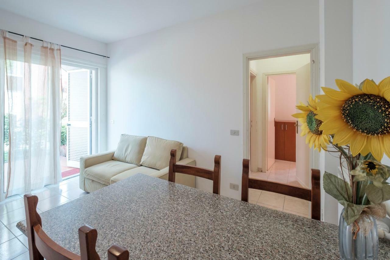 Residence Holiday Sirmione B8 ภายนอก รูปภาพ