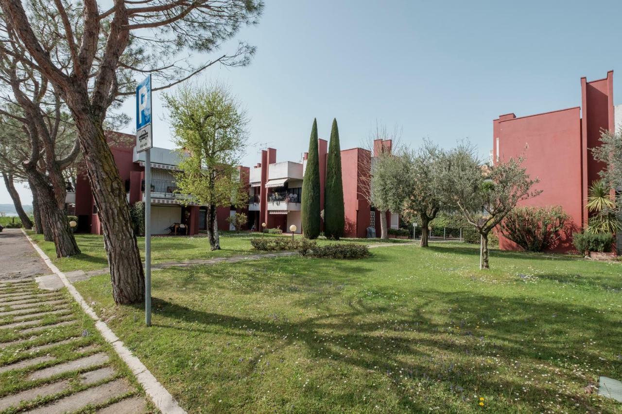 Residence Holiday Sirmione B8 ภายนอก รูปภาพ